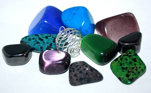 '- Crystal Tumble Stones Set of 10 Healing Crystal Tumble Stones Dalmatian Jasper (Green, Purple, Yellow, Red & Blue), Cats Eye, Blue Howlite, Magnetic Hematite (Kit 6/6) - Also includes a Spiral Pendant – polished tumble stone for crystal healing and meditation