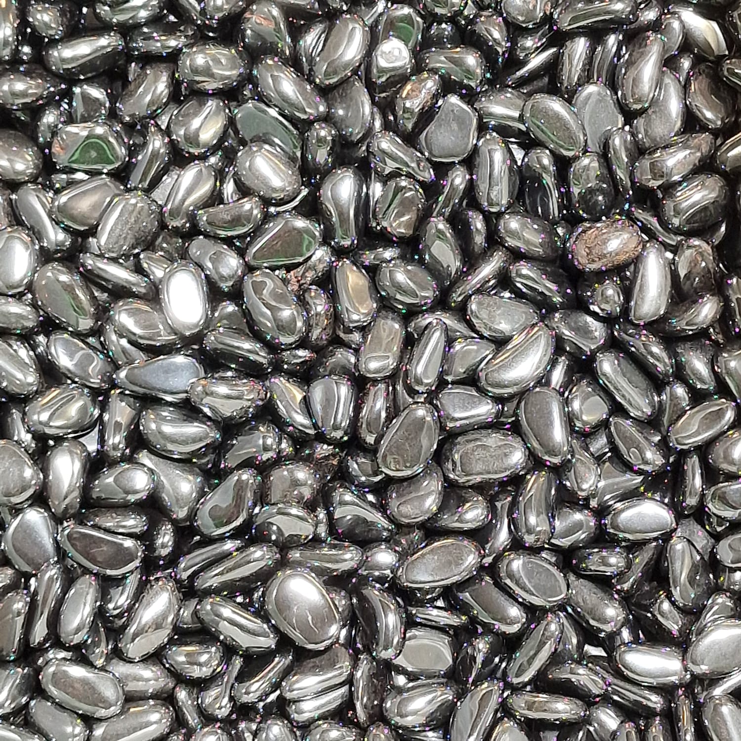 GeoFossils Hematite Mini Gem Chip Silvery Colour approx 5-8mm in size