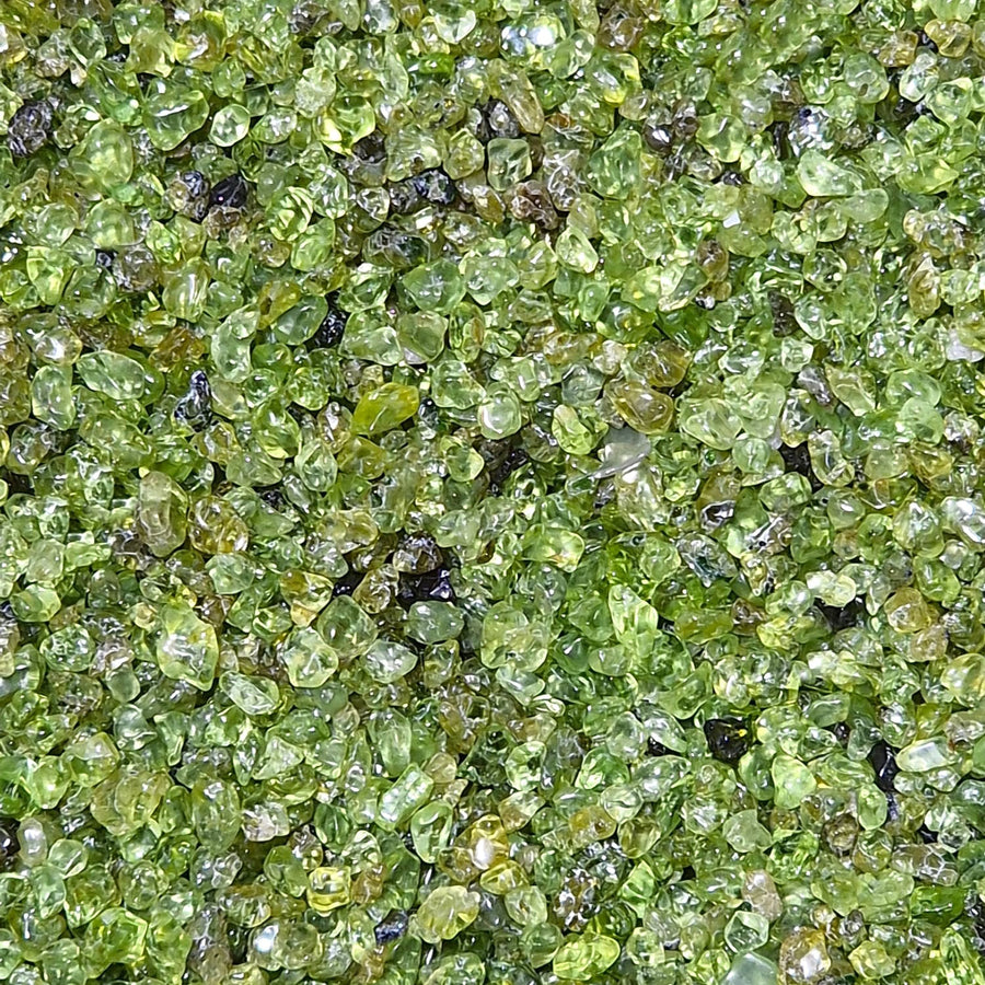 Peridot Mini Gem Chip Tumble Stones - Little Gems of Positivity – polished tumble stone for crystal healing and meditation