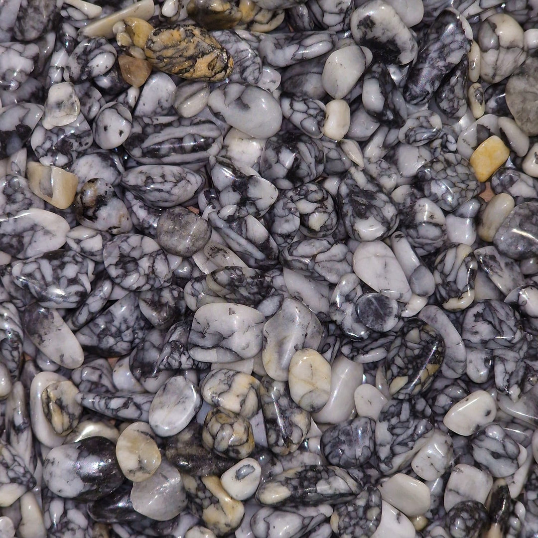 Pinolith Mini Gem Chips – Embrace Inner Peace and Grounding