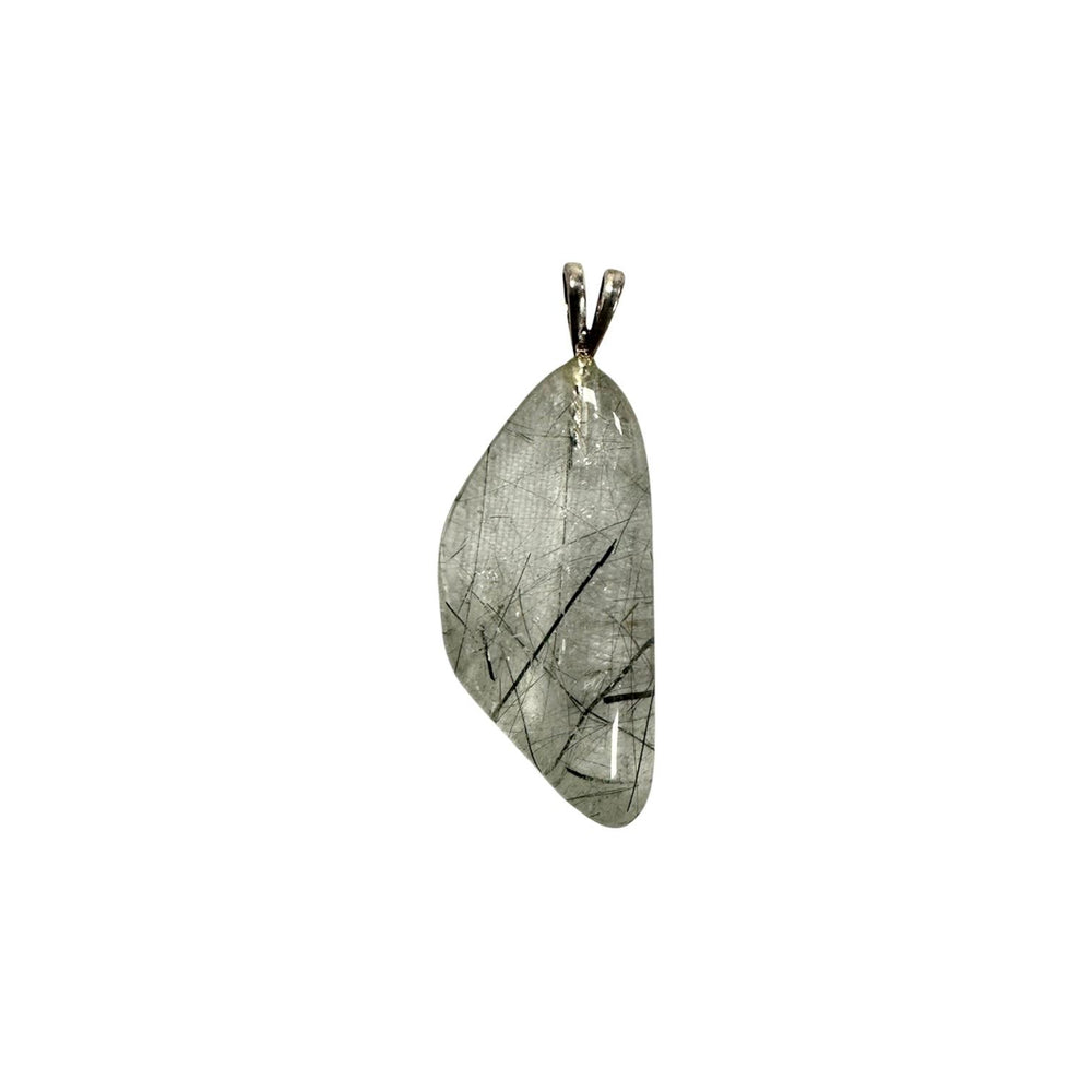 GeoFossils Actinolite Sterling Silver Pendant – Madagascan green actinolite crystal in sterling silver setting – protection and transformation jewellery – handmade in the UK.