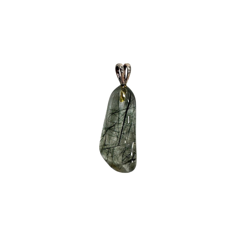 GeoFossils Actinolite Sterling Silver Pendant – Madagascan green actinolite crystal in sterling silver setting – protection and transformation jewellery – handmade in the UK.