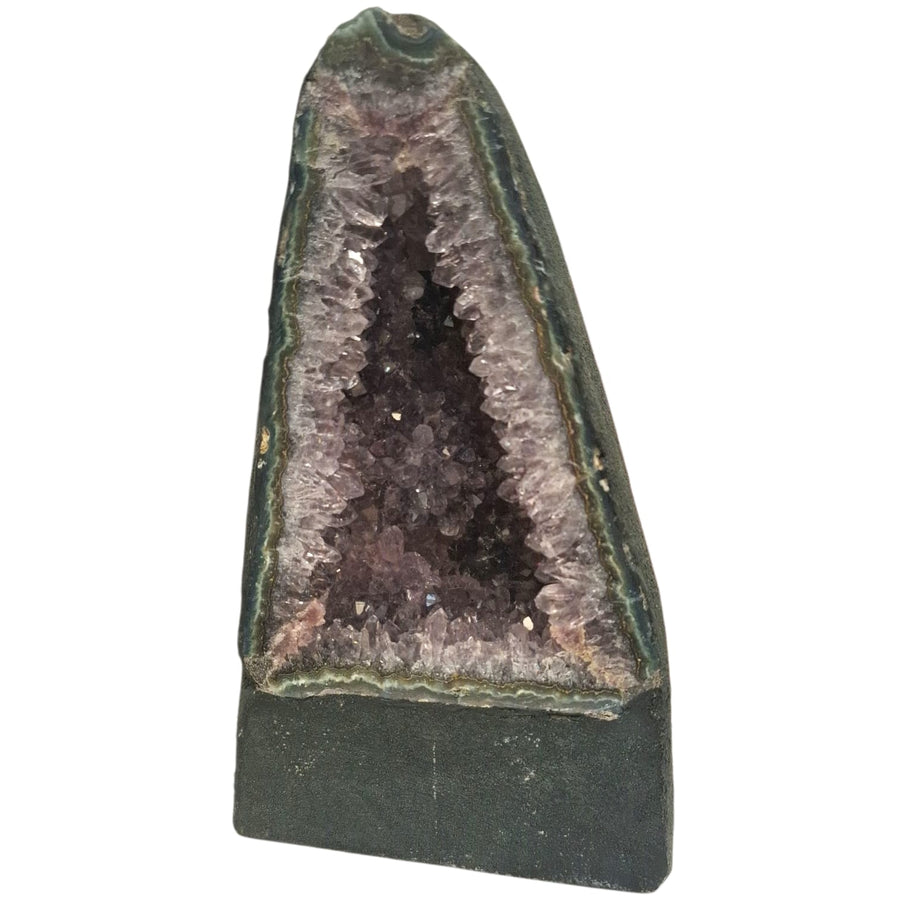 Cathedral-shaped amethyst geode with deep purple crystals in a Madonna-style arch, 2.95kg, perfect for altars and spiritual display.