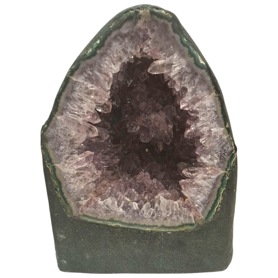 Amethyst geode with a nearly circular face and large deep purple crystal points, 3.32kg, perfect for spiritual focus and energetic harmony.