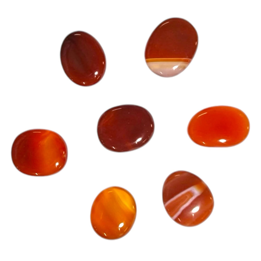 Carnelian Mini Oval – a vibrant orange crystal known for boosting motivation, creativity, and confidence. Ideal for personal empowerment, clarity, and manifesting success.