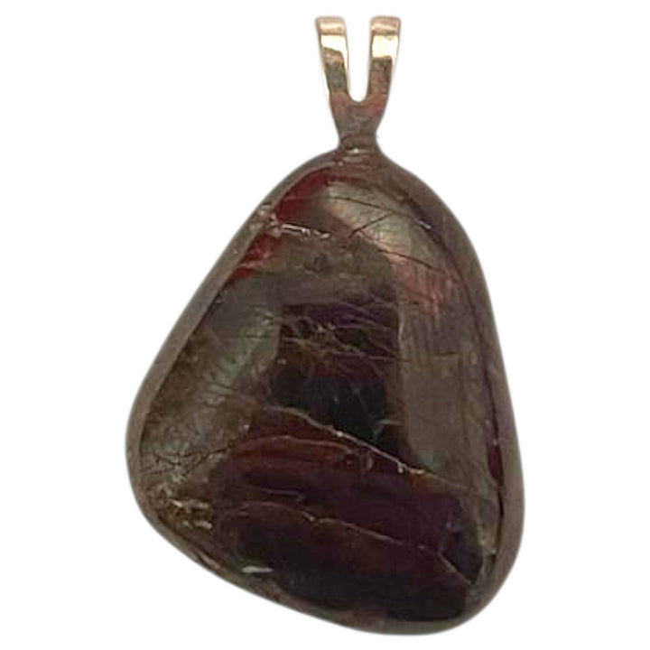 Garnet pendant with deep red tones set in hallmarked sterling silver – crystal necklace for vitality, strength and energetic protection