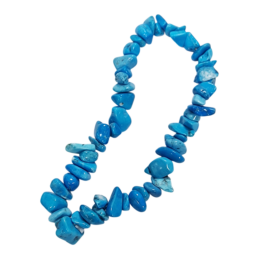 Blue Howlite gem chip bracelet with natural crystal chips