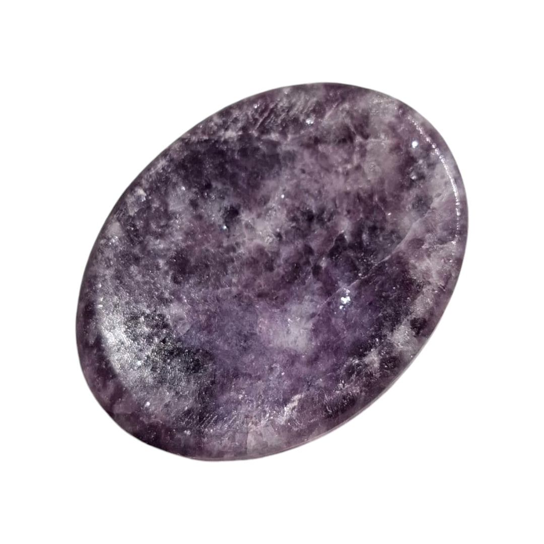 GeoFossils Lepidolite Worry Stone – lilac mica crystal – stress relief, emotional healing, and calm – handmade in the UK.