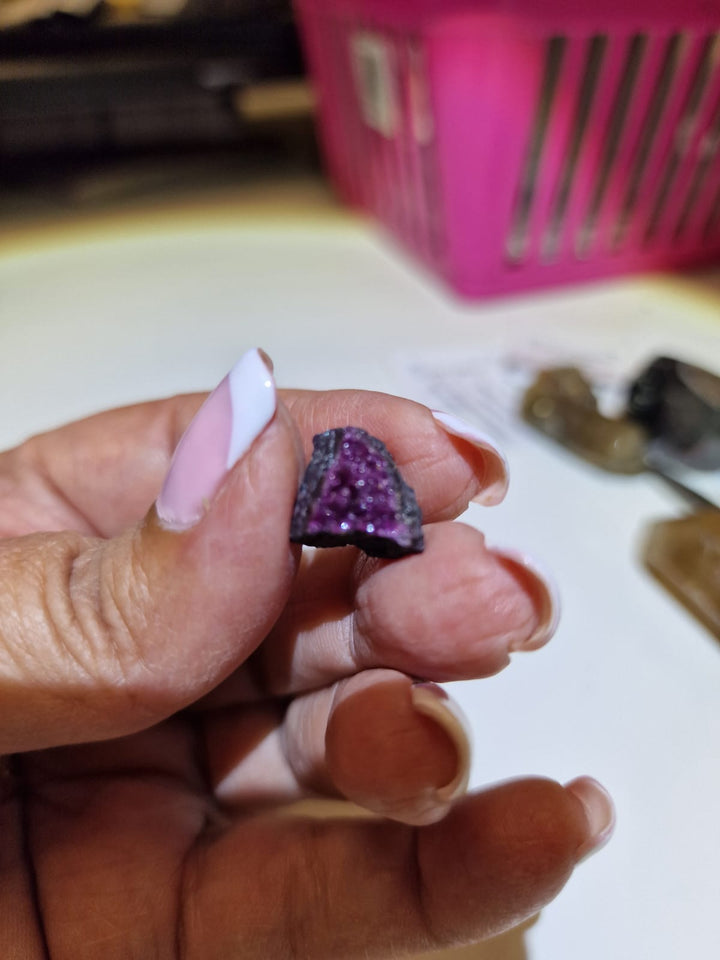 GeoFossils Crystalline Kammererite specimen with deep reddish-purple lustrous crystals from Muğla Province, Turkey – rare chlorite group mineral for collectors.