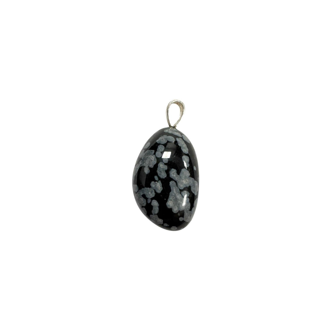 GeoFossils Snowflake Obsidian Sterling Silver Pendant – Mexican black obsidian with grey snowflake patterns in sterling silver setting – grounding and protective jewellery – handmade in the UK.