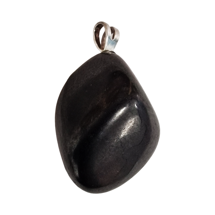 GeoFossils Shungite Sterling Silver Pendant – Russian black protective crystal in sterling silver – grounding, EMF protection, and purification jewellery – handmade in the UK.