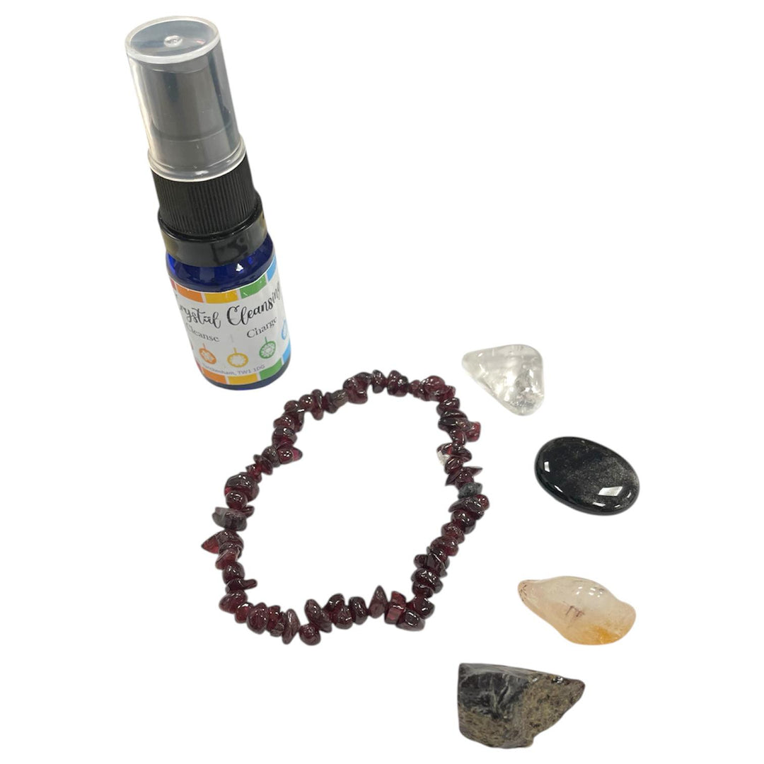 GeoFossils Capricorn Zodiac Crystal Set – Garnet Bracelet and Crystals for Strength, Success and Grounded Focus