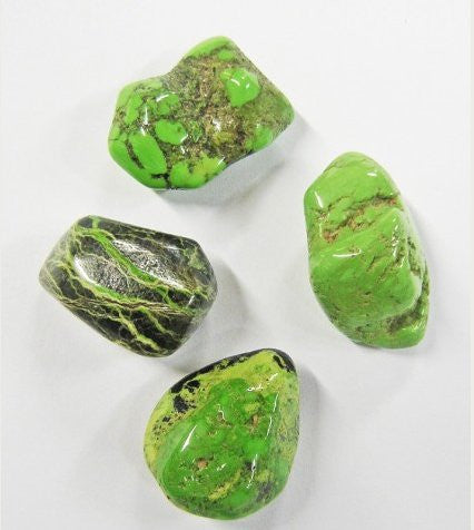 Rare - Gaspeite Tumble Stone 20-25mm (1)